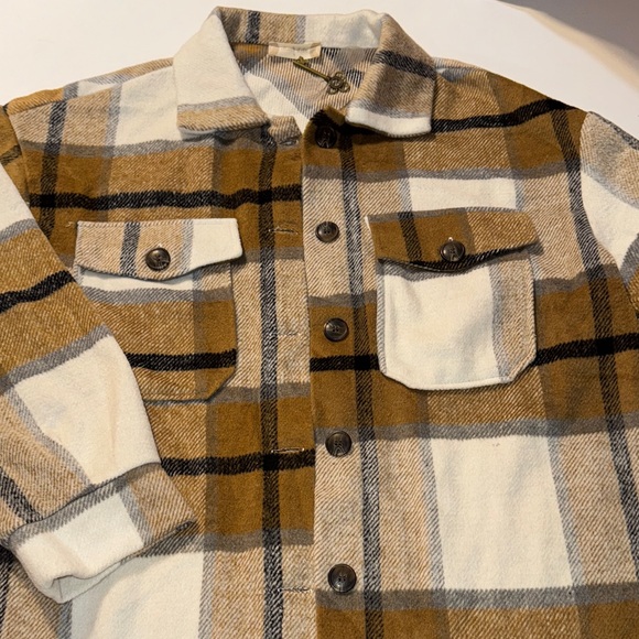 Altar'd State Sweaters - Altar'd State Cream and Brown‎ Plaid Jacket